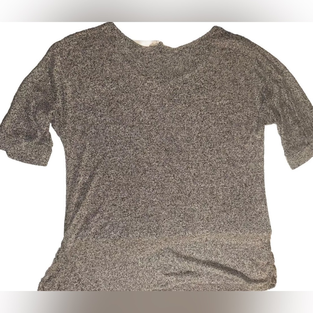Liberty Love Gray White Linen Blend Round Neck 3/4 Sleeve Knit Top